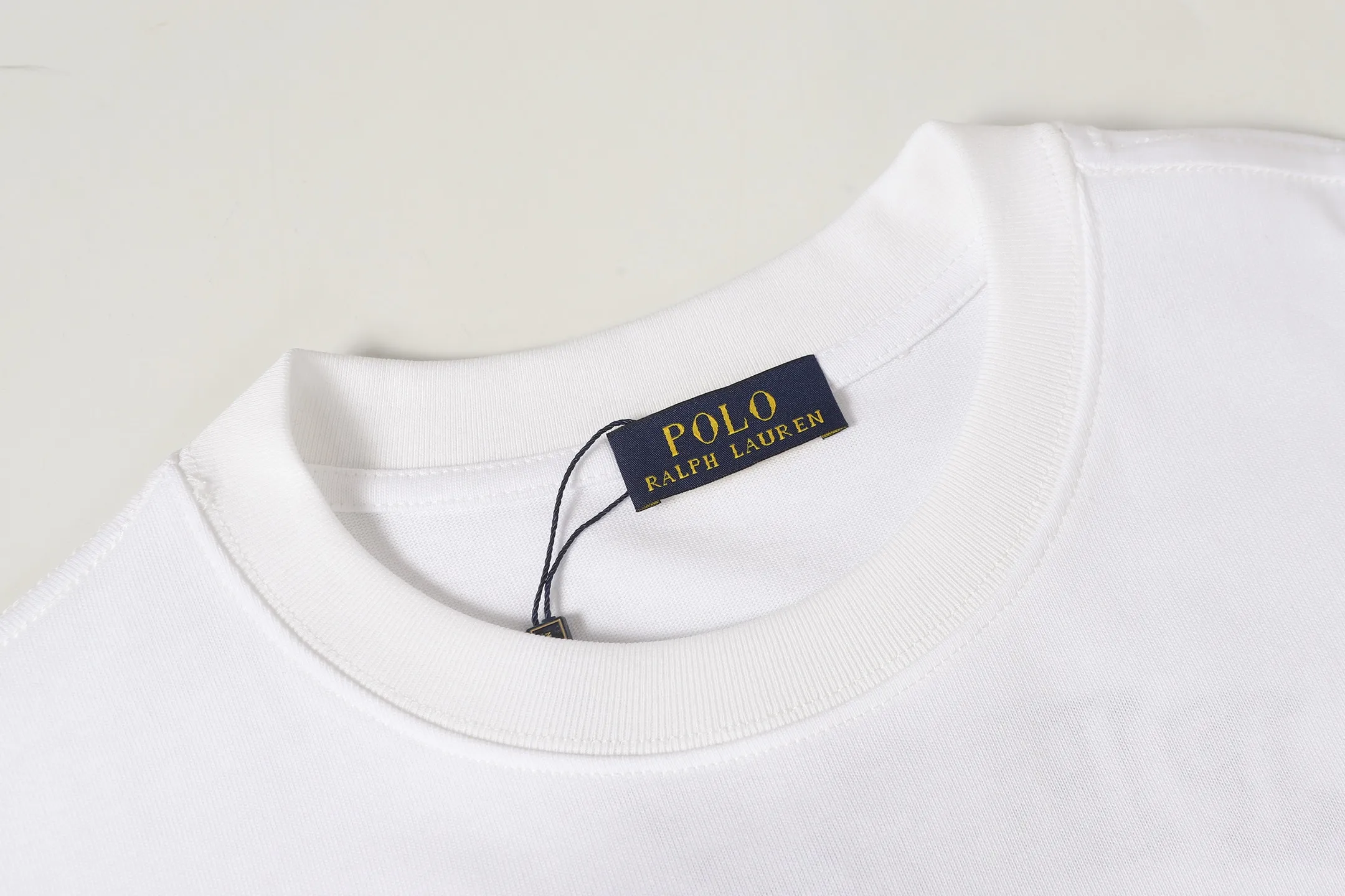 P140 💰 Actual pictures [High-end quality] Code: 8910# Color: Black White Size: S to XXL 2026ss New Ralph Lauren 320g customized fabric Round neck short sleeves Special embroidery Burnt patch Loose version for men and women